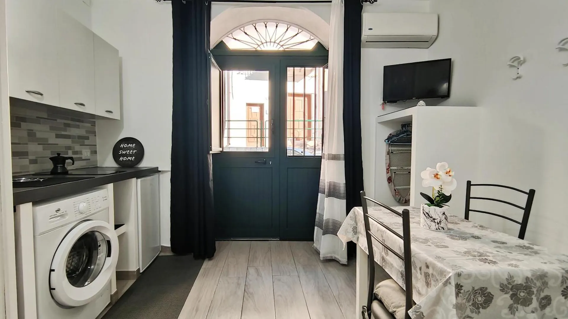 Casa Vacanze Da Nene Cefalù Apartmán