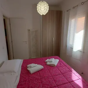 Vanni House 68 Cefalu