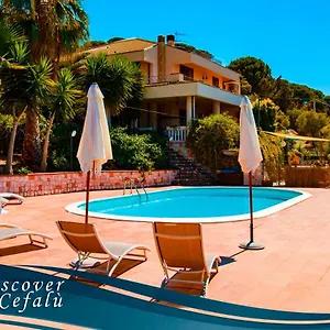  Hébergement de vacances Santa Lucia