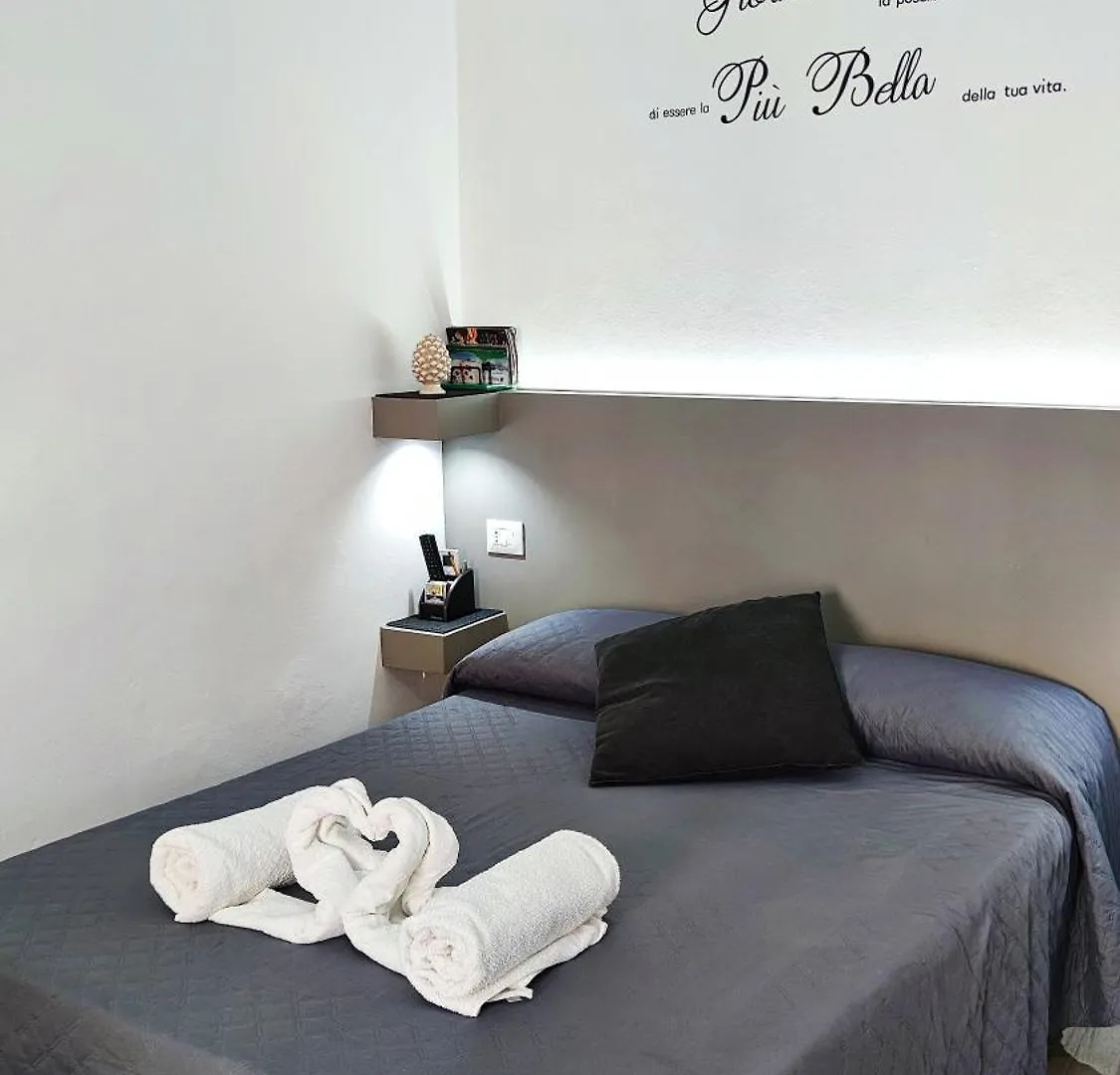 Casa Vacanze Da Nene Cefalú Apartamento